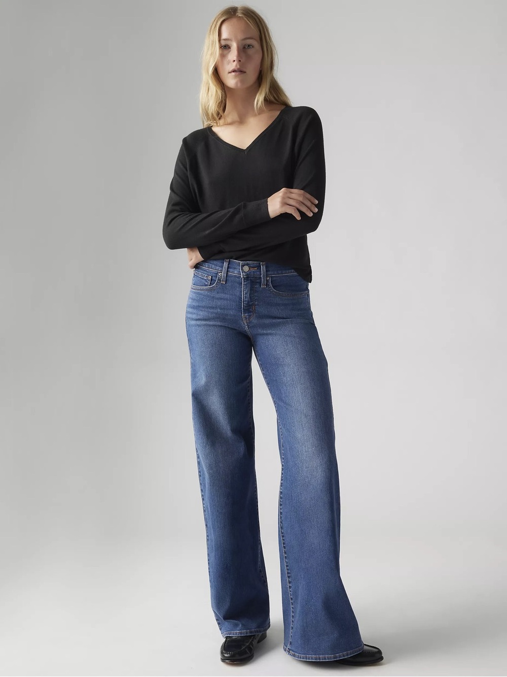 Levi’s 318 Shaping Wide Leg Jeans Clever Girl Medium Dark Wash Sz 26 Streetwear